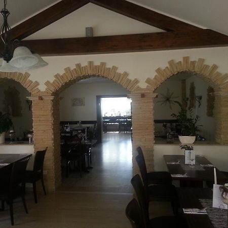 Hotel Restaurant Platamon Feuchtwangen Kültér fotó